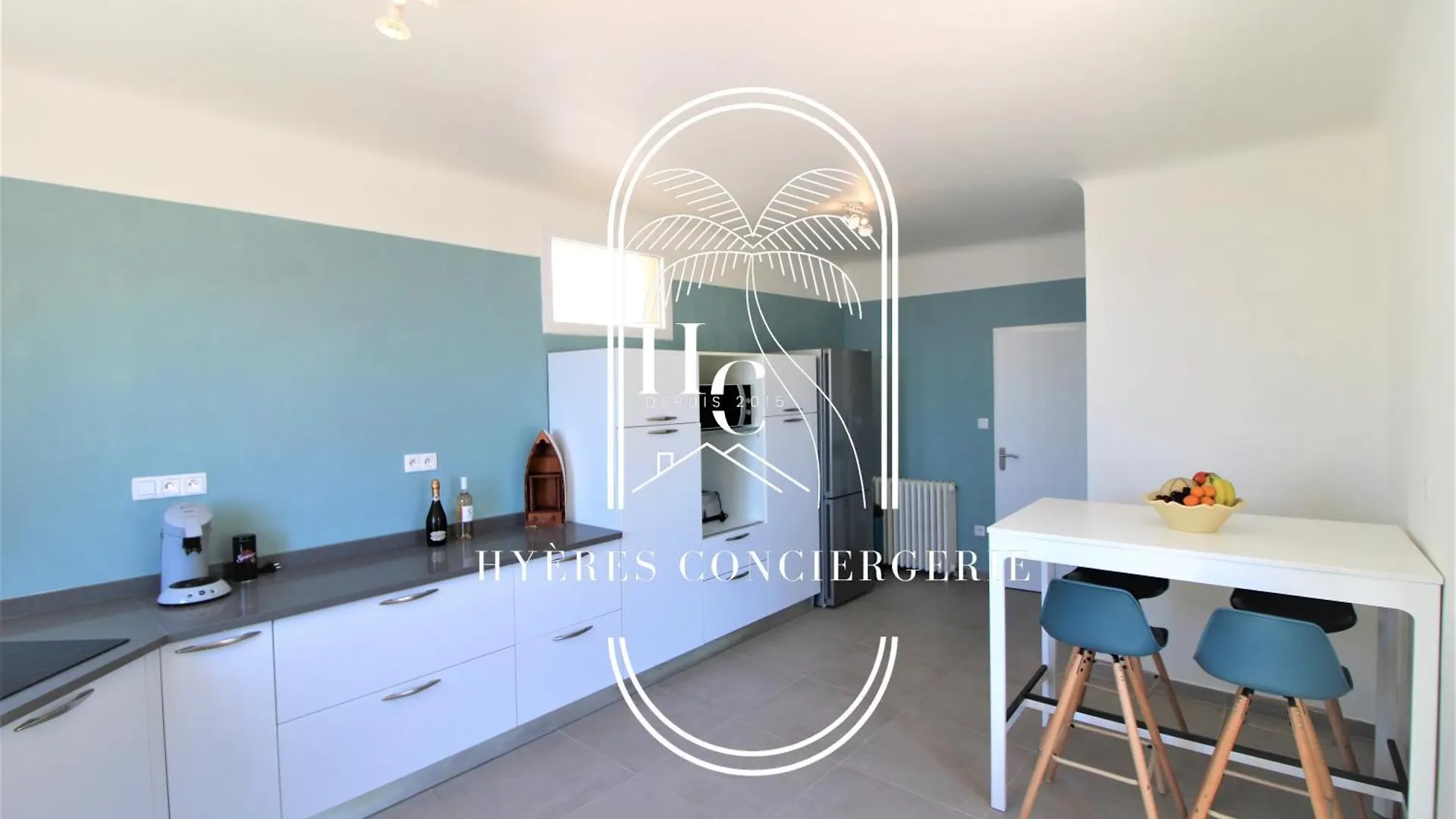 Appartements Plage Des Oursinieres Pieds Dans L'Eau Plage-Parking-Wifi By Hc Le Pradet Apartment