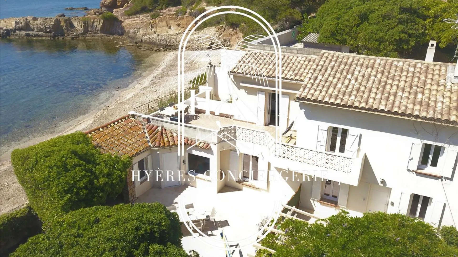 Appartements Plage Des Oursinieres Pieds Dans L'Eau Plage-Parking-Wifi By Hc Le Pradet 0*,  France